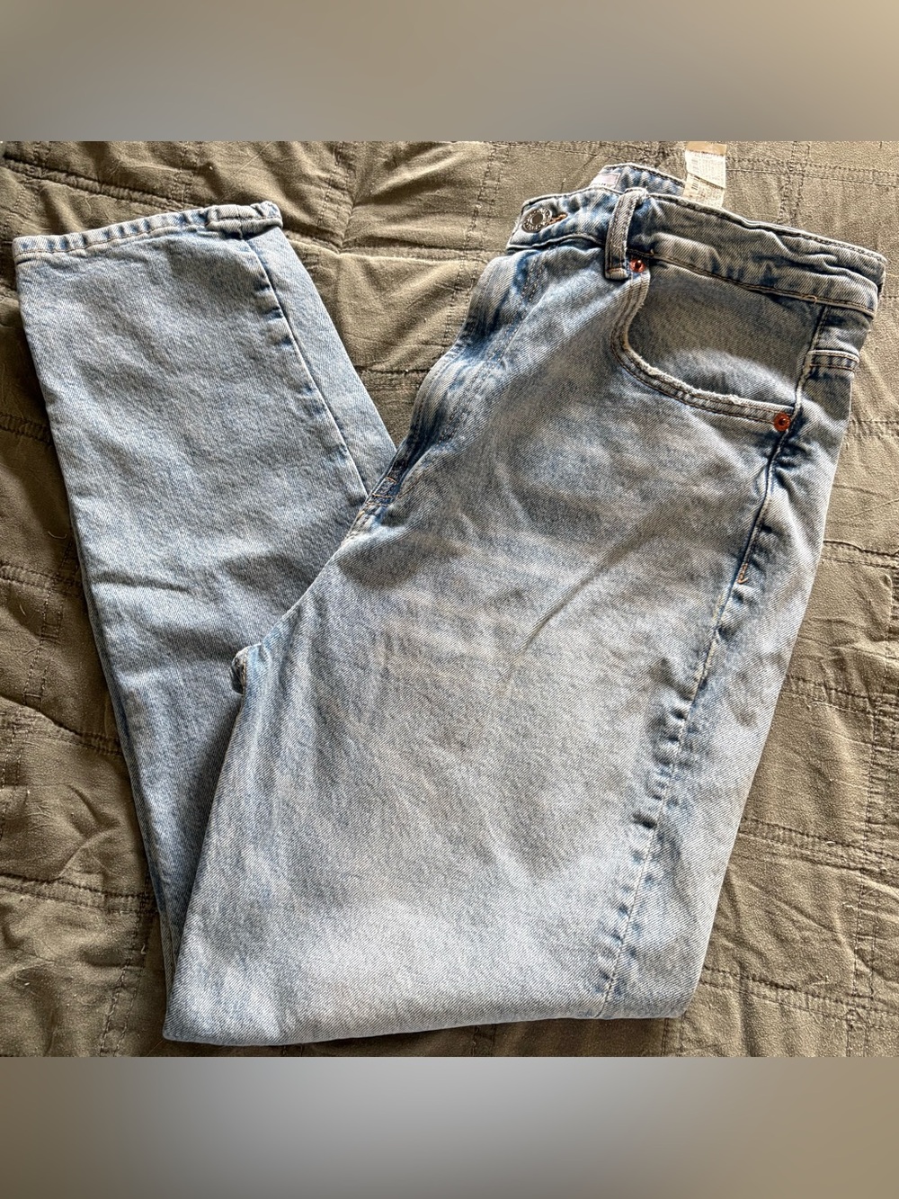 Zara women’s Faded Light Blue Straight Jeans